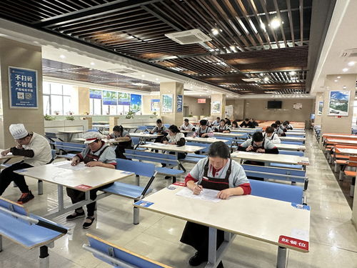 资产经营公司举办首届员工服务技能 食品安全知识竞赛